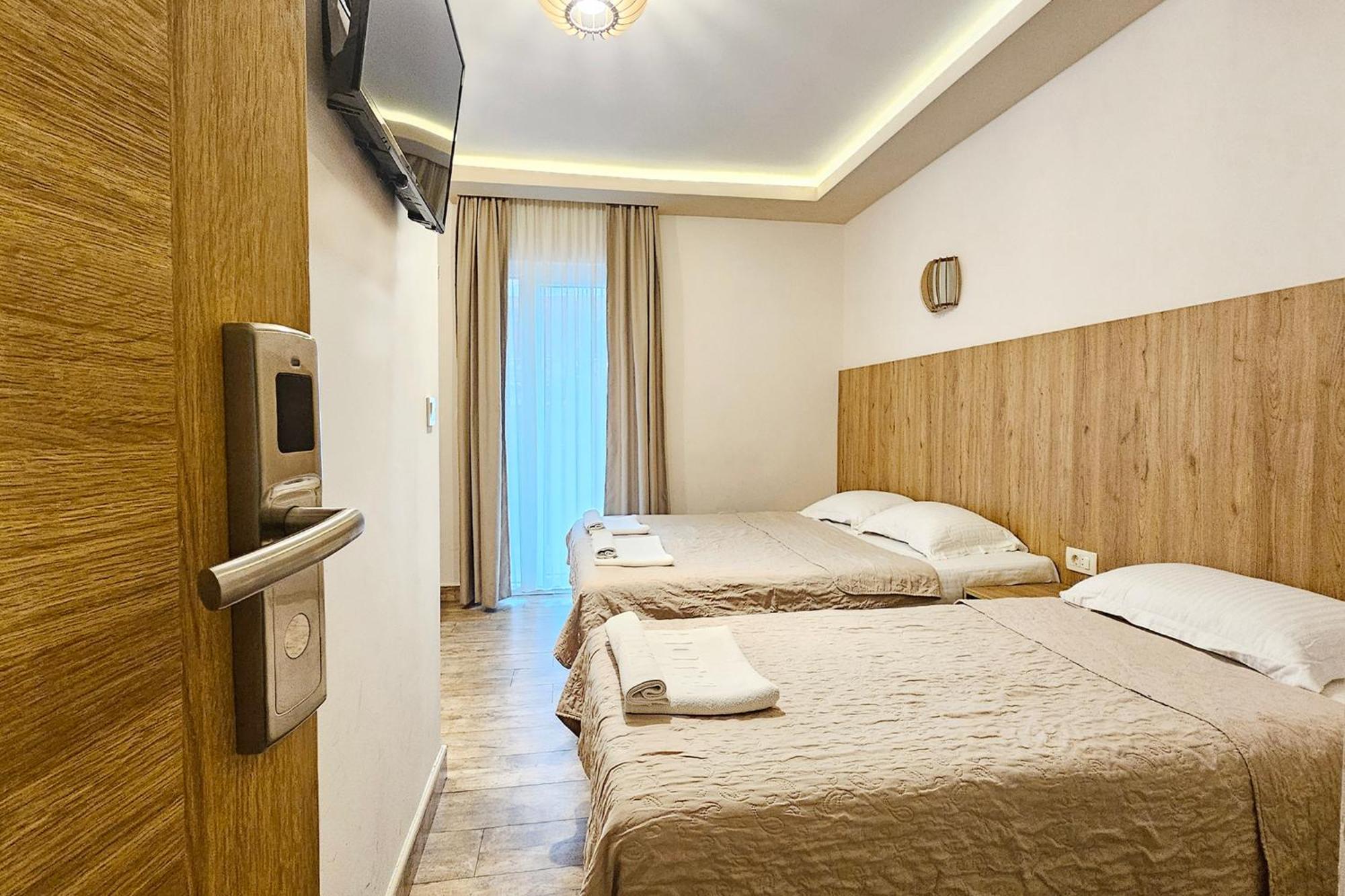 Villa Montemaris Budva Exterior photo